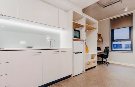 Queen Adaptable Studio - Photo 3