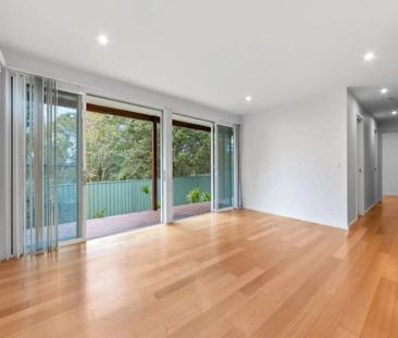 “Modern Elegance & Privacy in a Prime Location” - Photo 5