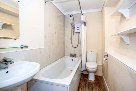 1 bedroom flat to rent - Photo 5