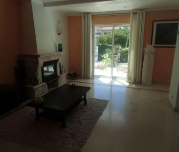 4 Bedroom House with swimming pool, São João do Estoril, Cascais - Photo 5