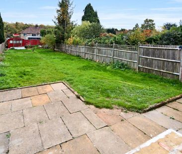 3 bedroom semi-detached house to rent - Photo 3