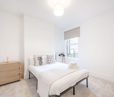 5 bedroom terraced house to rent - Photo 6