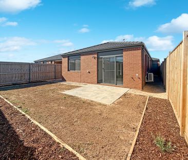 68 Shearwater Drive, Armstrong Creek - Photo 3