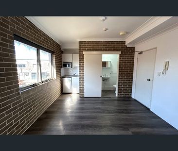 8/27 Cobar Street, Dulwich Hill, NSW 2203 - Photo 6