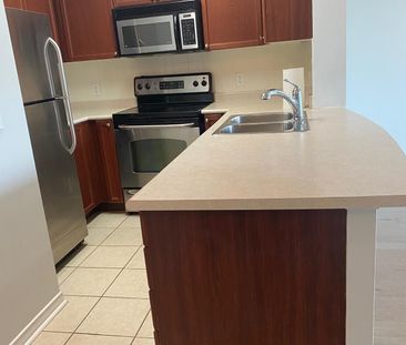 For Lease - 4889 Kimbermount Avenue Unit# 805, Mississauga, Ontario - Photo 4