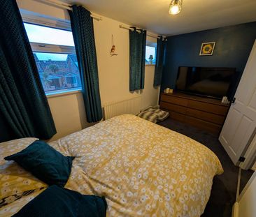 3 Dromore Road, Carrickfergus, BT38 7PJ - Photo 3