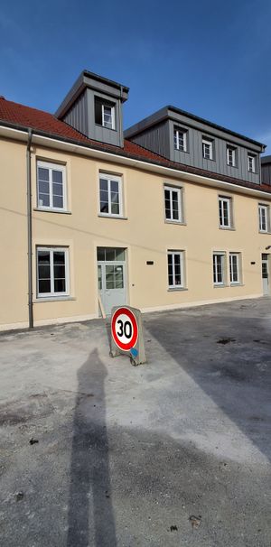 Location - Appartement T3 - 68 m² - Levier - Photo 1