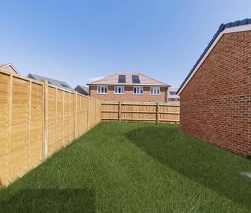 4 bedroom semi-detached house to rent - Photo 1