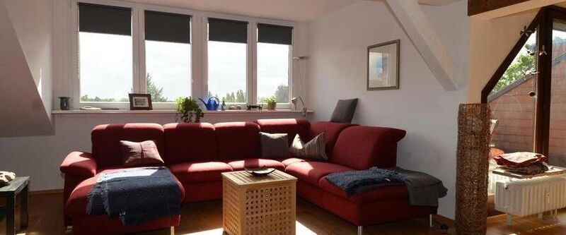 Schöne Dachgeschoss 3-Zimmerwohnung in Lichterfelde - Photo 1