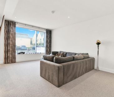 5 bedroom detached house to rent - Photo 3