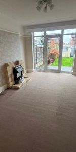 3 bedroom terraced house to rent - Photo 3