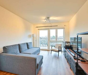 Monmouth Court, Bermondsey, SE1 - Photo 4