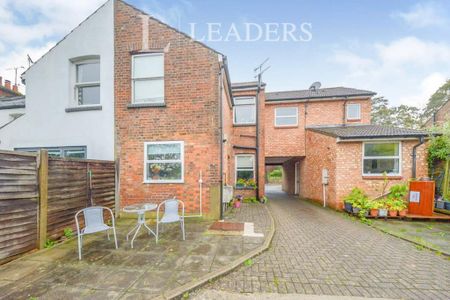 1 bedroom flat to rent - Photo 4