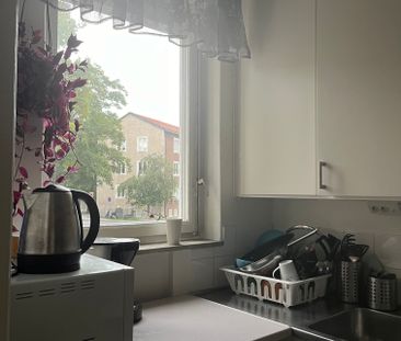 Kristallvägen, Hägersten - Photo 1