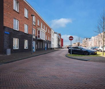 Te huur: Appartement Beneluxlaan in Almere - Foto 1