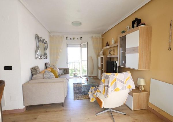 Bungalow con solarium privado en Playa Flamenca. Temporada baja.