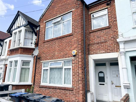 Windmill Road, Croydon - Photo 1