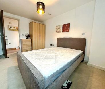 2 bedroom flat to rent - Photo 5