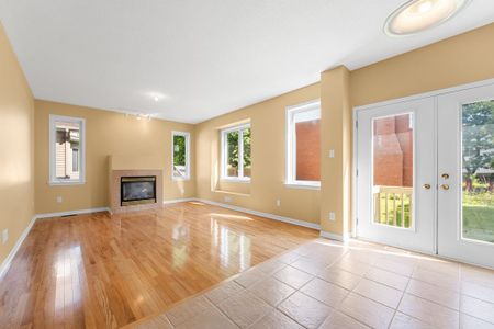 For Lease - 5 TIERNEY Drive, Barrhaven, Ontario - Photo 3