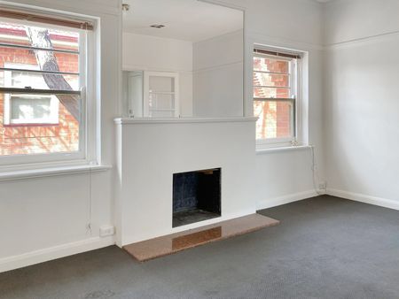 4/7-9 Ormsby Grove, Toorak VIC 3142 - Photo 2