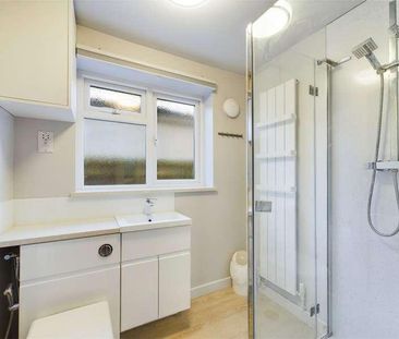 Hitcham Road, Taplow, Maidenhead, SL6 - Photo 5