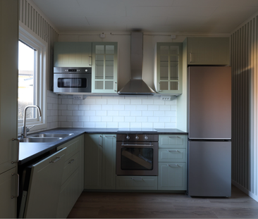 Långgatan, Heby - Foto 2