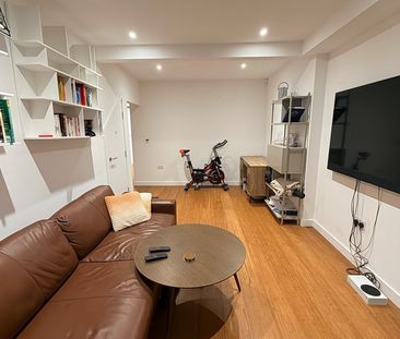 2 Bed Flat, Brunswick St West, BN3 - Photo 1