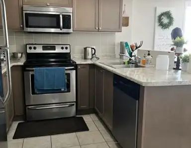 2441 GREENWICH Road Unit# 128 | 2441 GREENWICH Road Unit# 128, Oakville - Photo 1