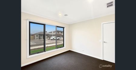 $480 PW AVAIL NOW - Photo 2