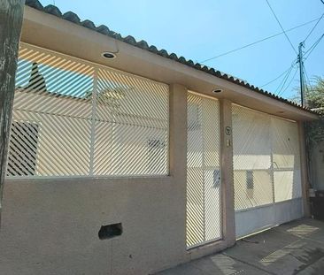 Casa en renta con 3 recámaras | Conexión a Av. 5 de Febrero - Photo 4