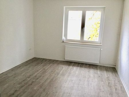 Großzügige 3-Zimmer-Wohnung mit Tageslichtbad und Balkon - Photo 2