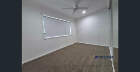 Freshly renovated home - Photo 2