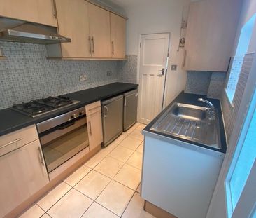 1 Bed Flat, Liverpool Road, RG1 - Photo 5