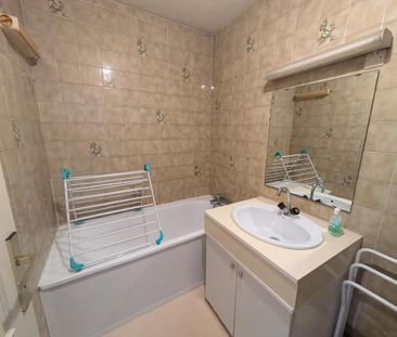 Location Appartement 2 pièces Meublé 55m² MONT DE MARSAN 40000 - Photo 3