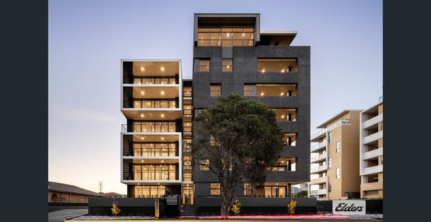 SOUTHBANK APARTMENTS - 14 Beatson Street WOLLONGONG - Photo 1