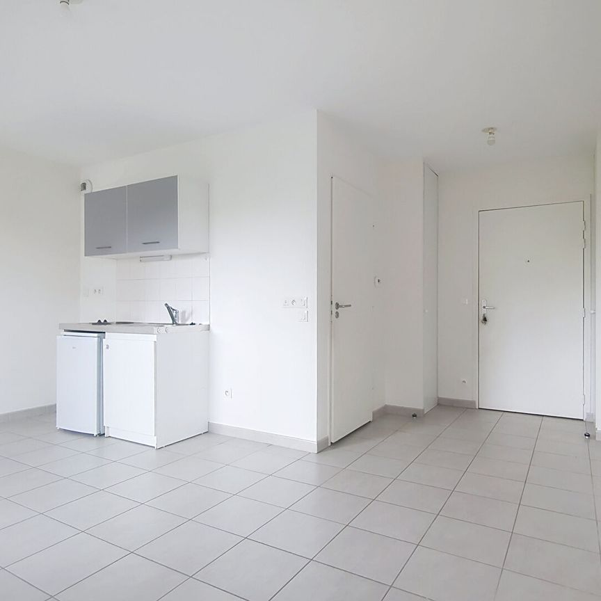 Apartment - Photo 1