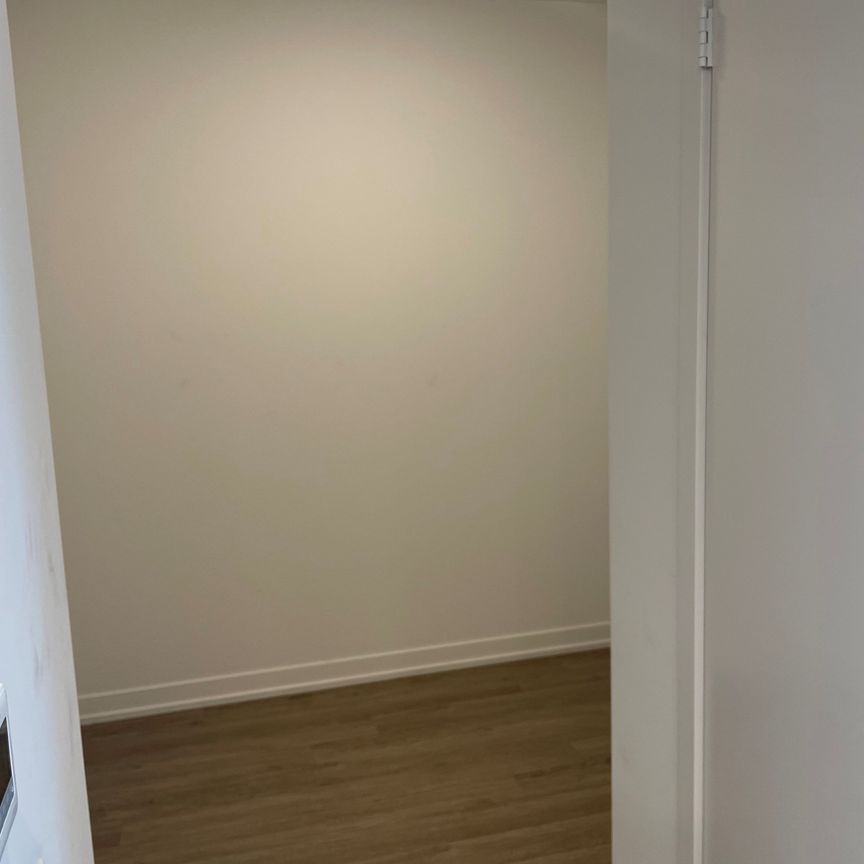 For Lease - 8868 Yonge Street Unit# 1101, Richmond Hill, Ontario - Photo 1