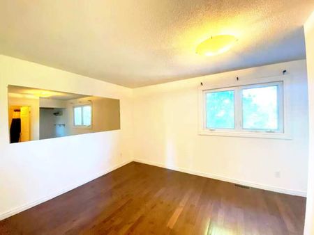 For Lease - 1540 Norwill Crescent, Oshawa, Ontario - Photo 3