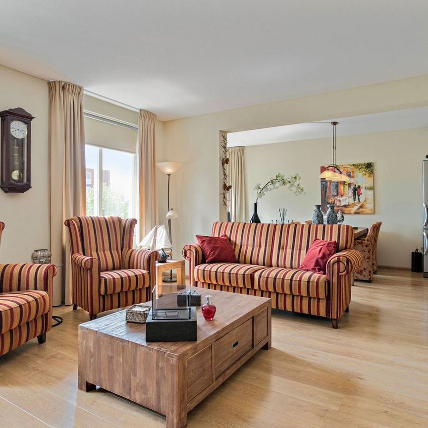 Kanaalboulevard 76, Annabuurt en Suytkade, 5705KR, Helmond - Photo 1