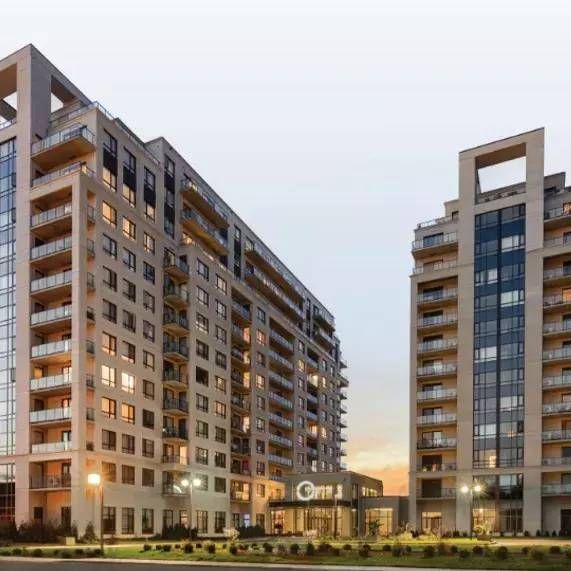 1 Chambre - 5885 Ave. Marc Chagall, Côte Saint-Luc - Photo 1