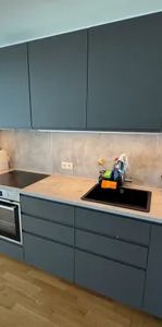 Nachmieter gesucht: 1-Zimmer-Neubauwohnung mit Loggia, 41 m², 1100 Wien, Nähe U1 & FH Campus Wien - Photo 1
