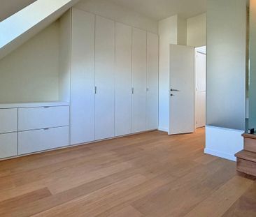 Appartement te huur in Knokke voor € 2.500 met 2 slaapkamers - Photo 1