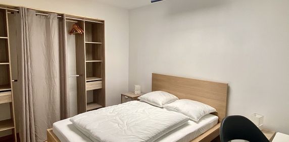 Location Appartement 3 pièces 68m² CROIX 59170 - Photo 2