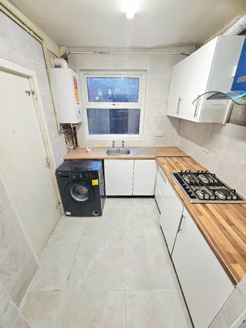 2 bedroom terraced house to rent - Photo 5