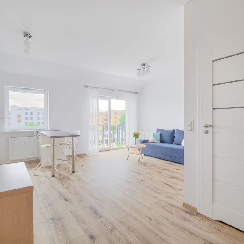 Kawalerka z balkonem w pełni wyposażona. 31.97 m² - Photo 1