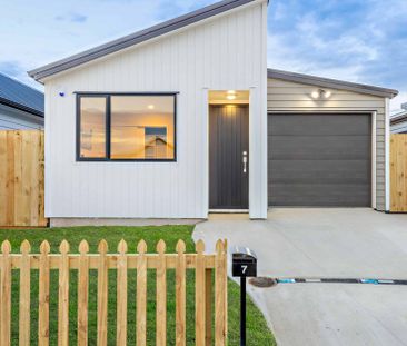 Stunning Single-Level Standalone Home! - Photo 5
