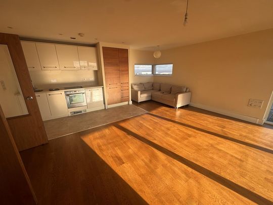 2 bedroom flat to rent - Photo 1