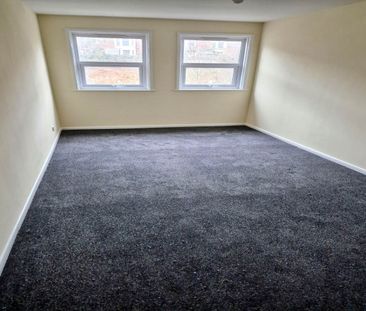 Alma Vale Road, Clifton, Bristol, BS8 2HJ - Photo 4