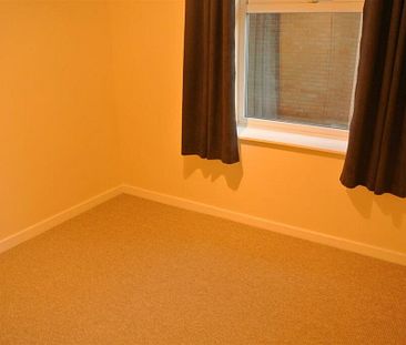 2 Bedroom Flat to Rent in Preston - Photo 6