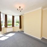 3 bed House - Terraced for Rent - Photo 1